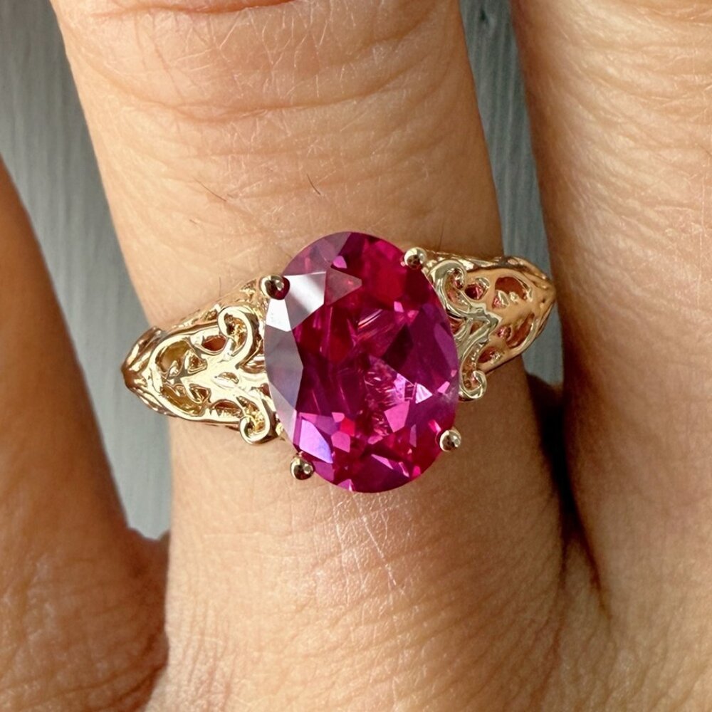 14K Gold Vermeil Pink Sapphire Ring with Filigree Detail